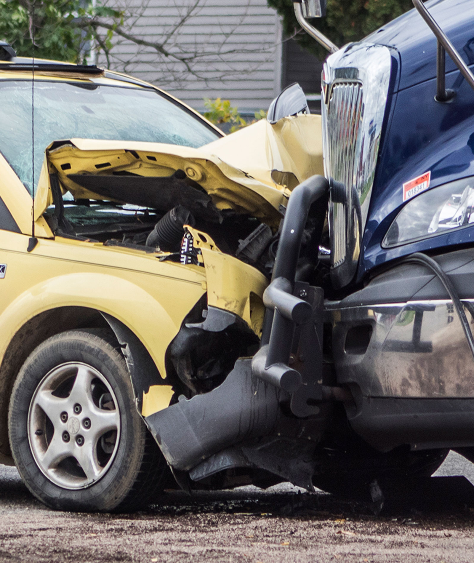 loc 1022 cs Car vs Semi 1