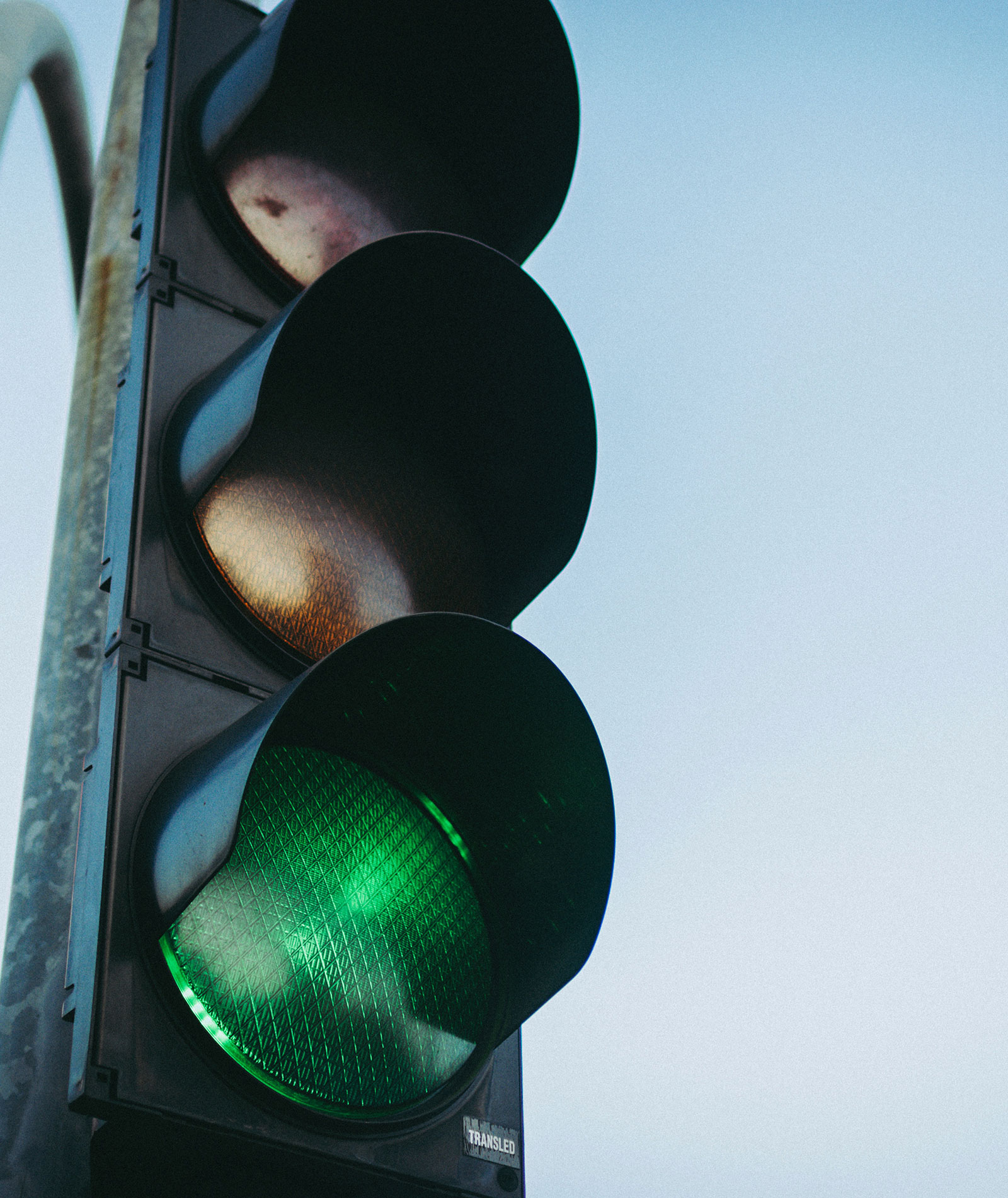 blue sky close up green 1727004