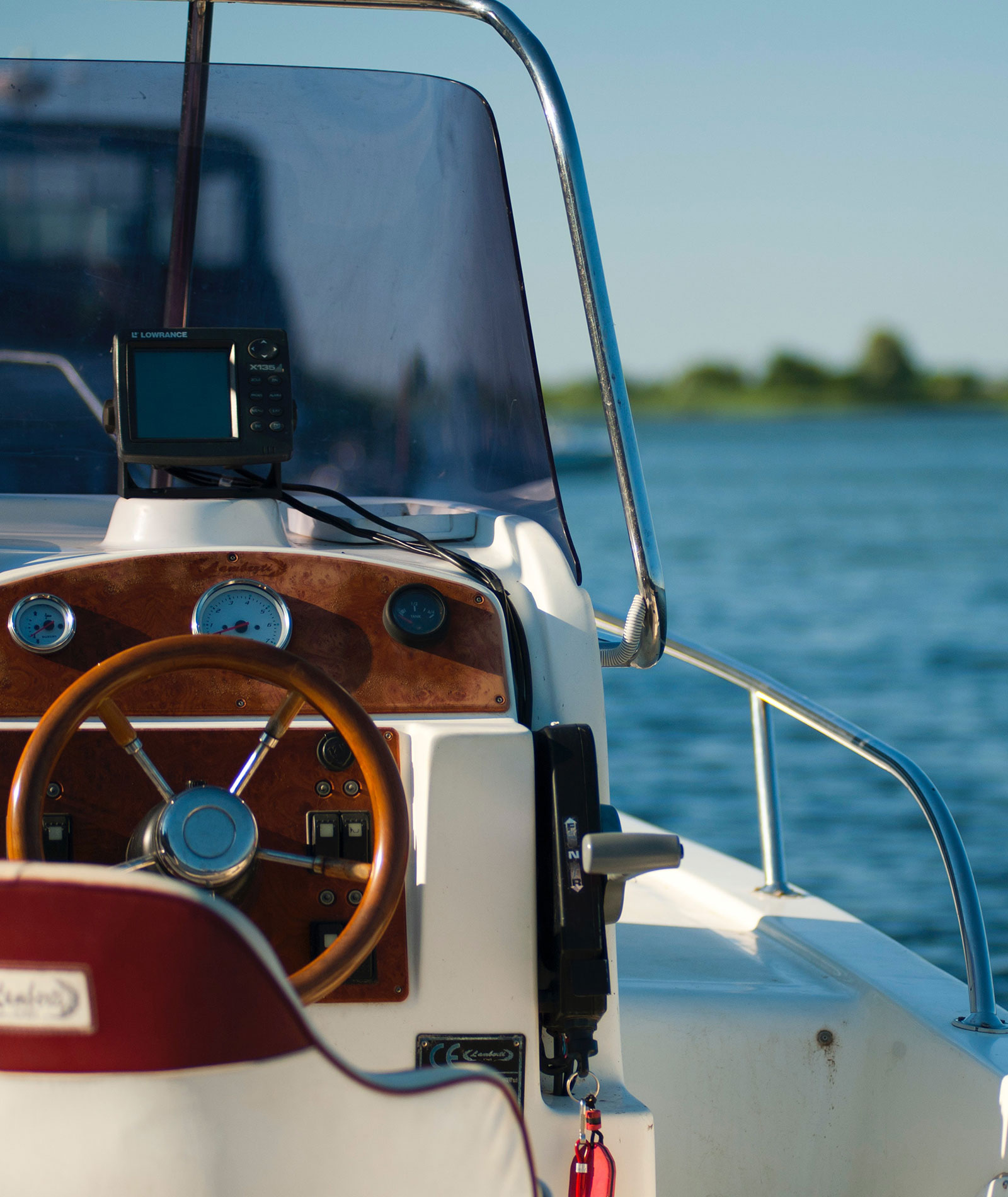 boat daylight leisure 1007836